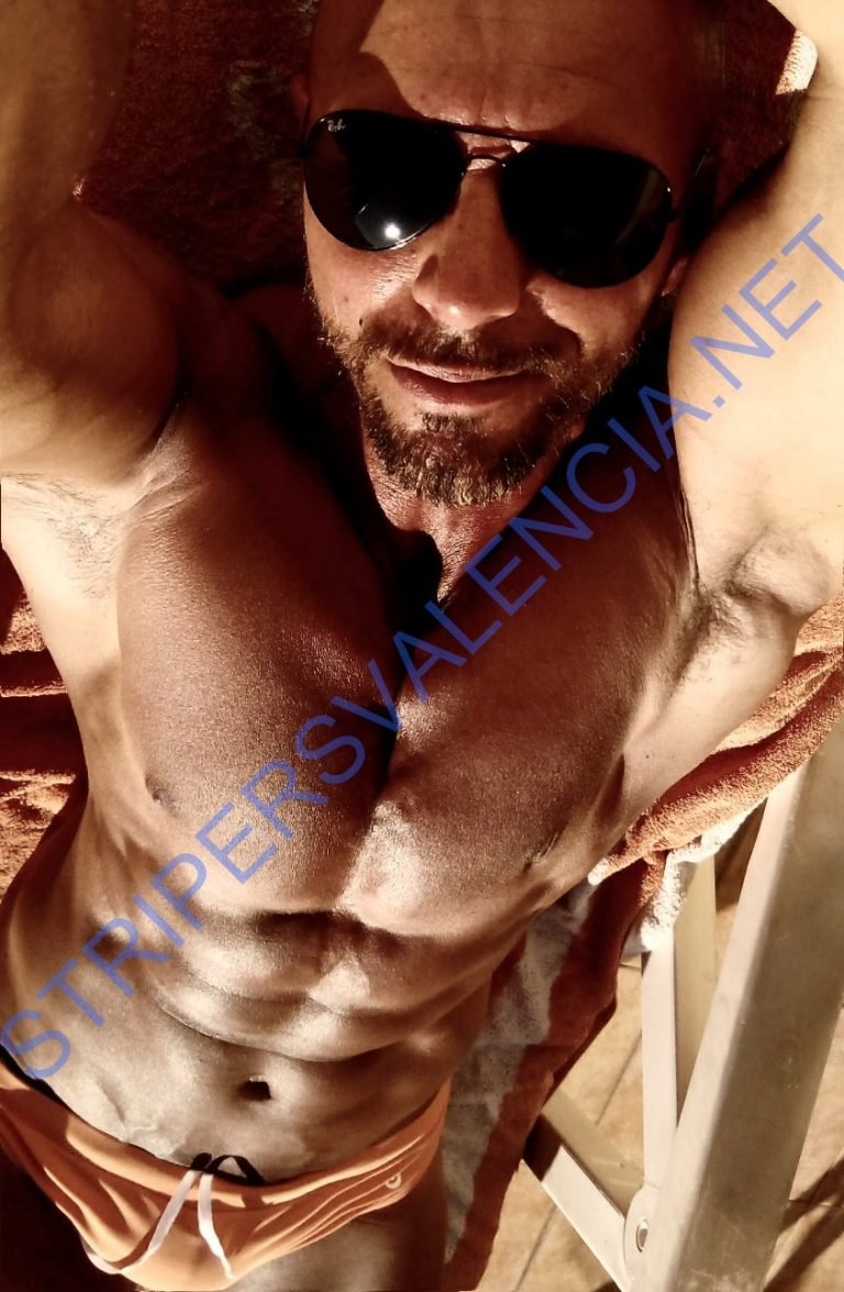 Guille, foto 1 de 3, artista de Valencia Nights Events