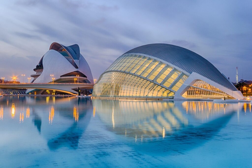 Valencia: Donde la Magia de los Eventos Crea Experiencias Inolvidables
